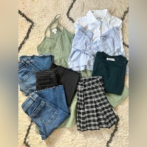 Girls Zara lot - Back to School - Zara, Hollister, Aqua, hot topic, cat and jack